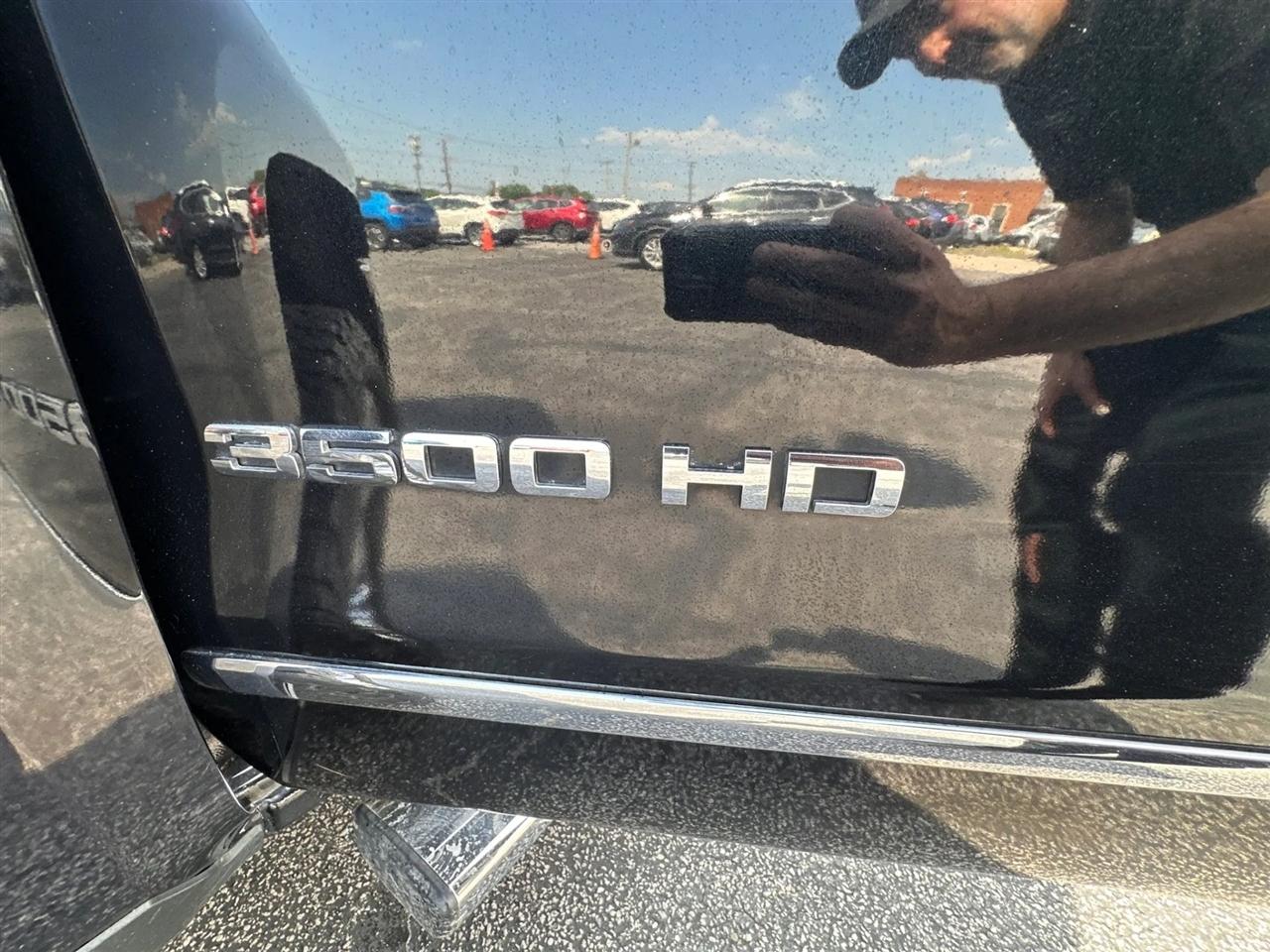Chevrolet Silverado 3500HD LTZ Crew Cab 4WD 2019
