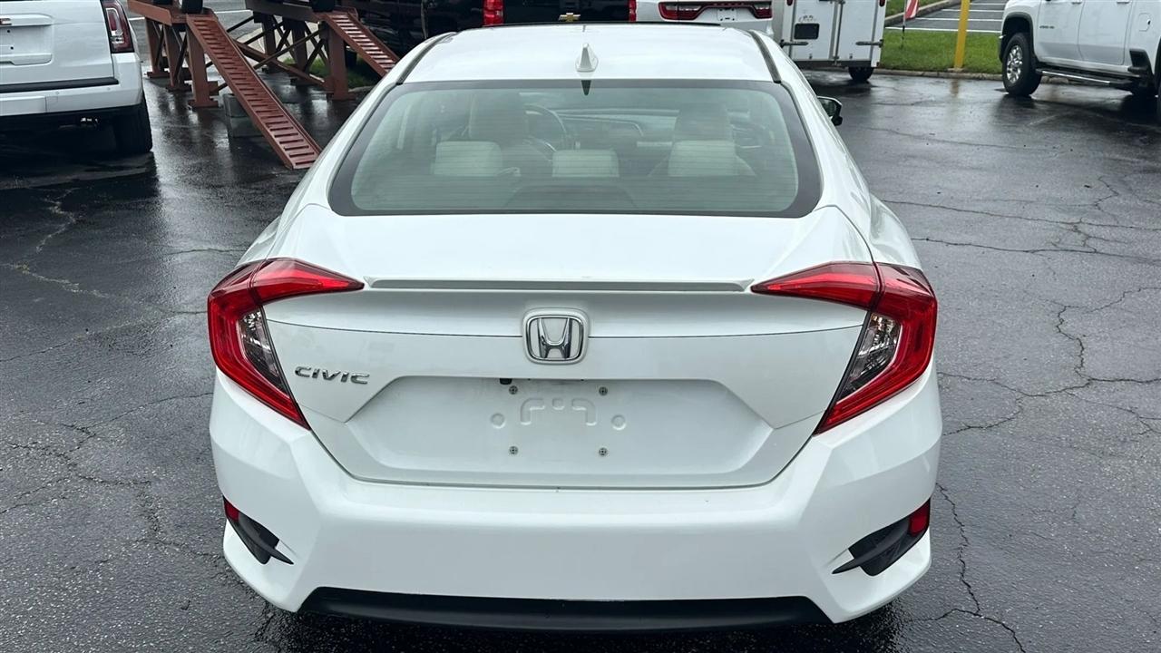 Honda Civic EX-T Sedan CVT 2018