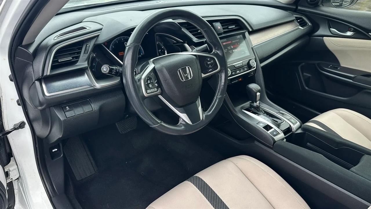 Honda Civic EX-T Sedan CVT 2018