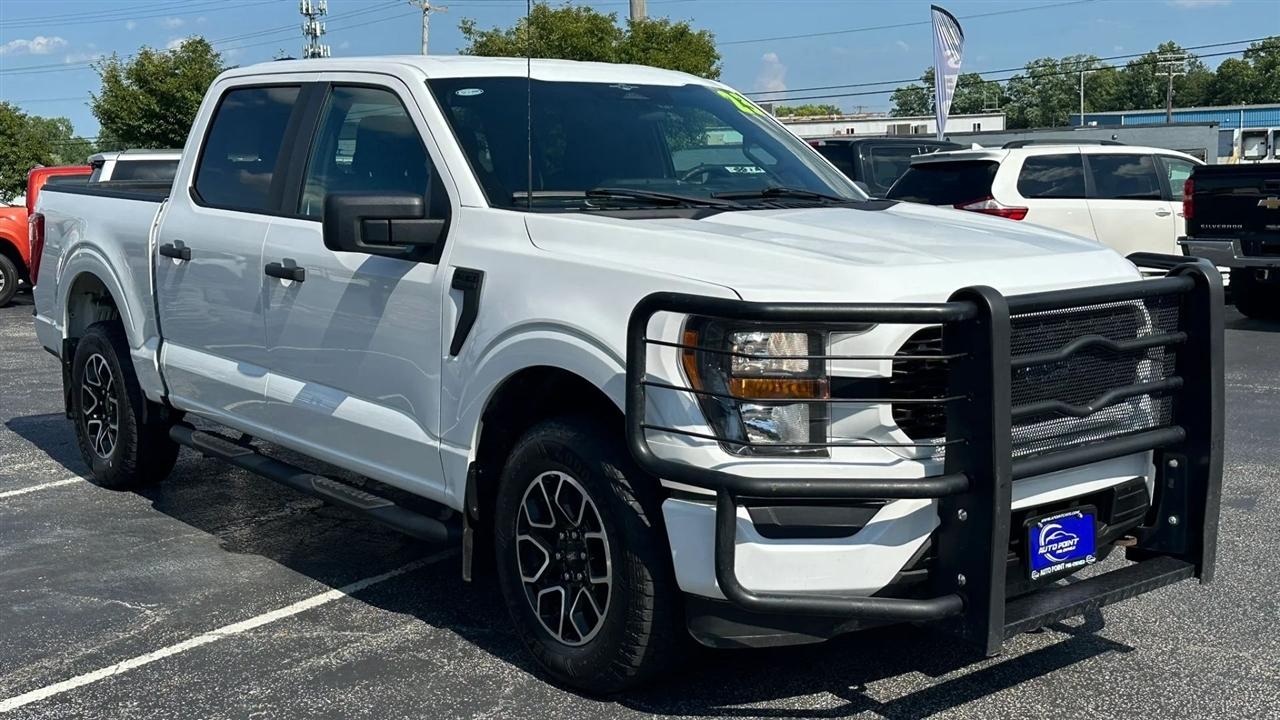Ford F-150 XL SuperCrew 5.5-ft. Bed 4WD 2023