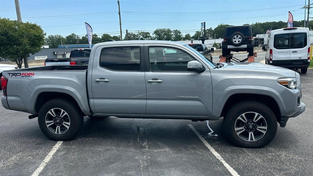 Toyota Tacoma SR5 Double Cab Long Bed V6 6AT 4WD 2018