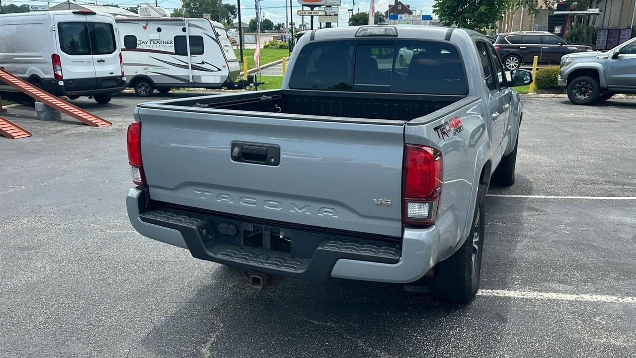 Toyota Tacoma SR5 Double Cab Long Bed V6 6AT 4WD 2018