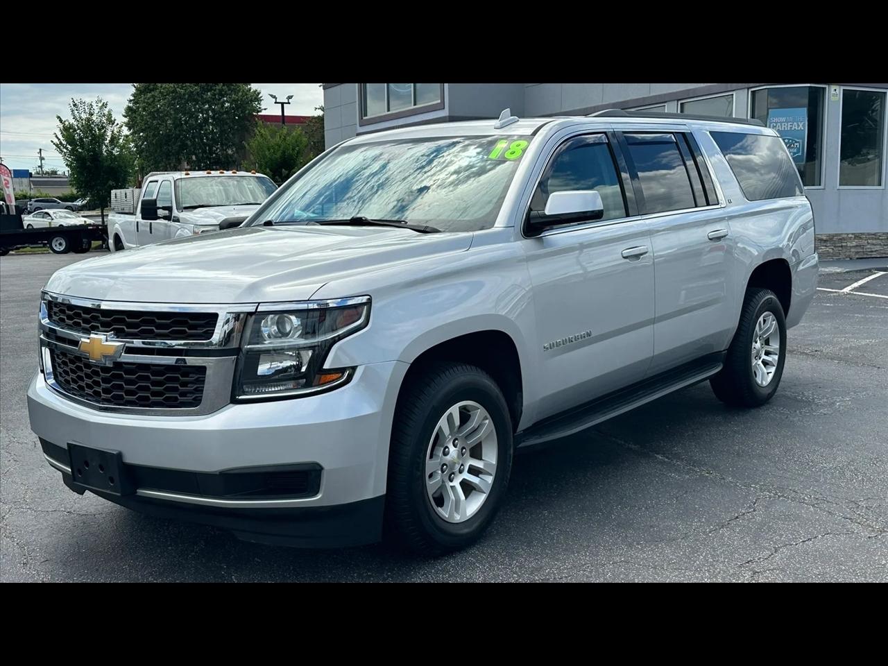 Chevrolet Suburban LT 4WD 2018