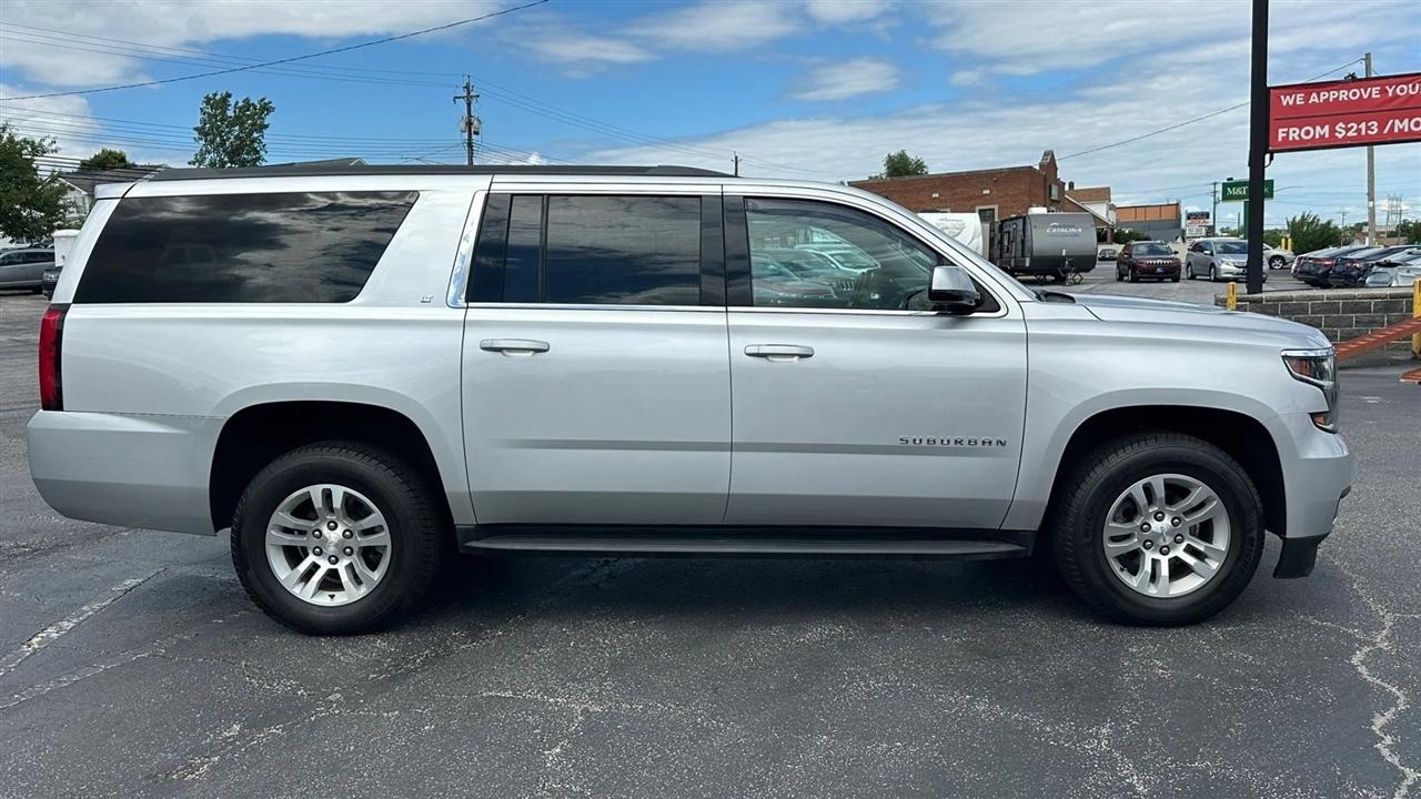 Chevrolet Suburban LT 4WD 2018
