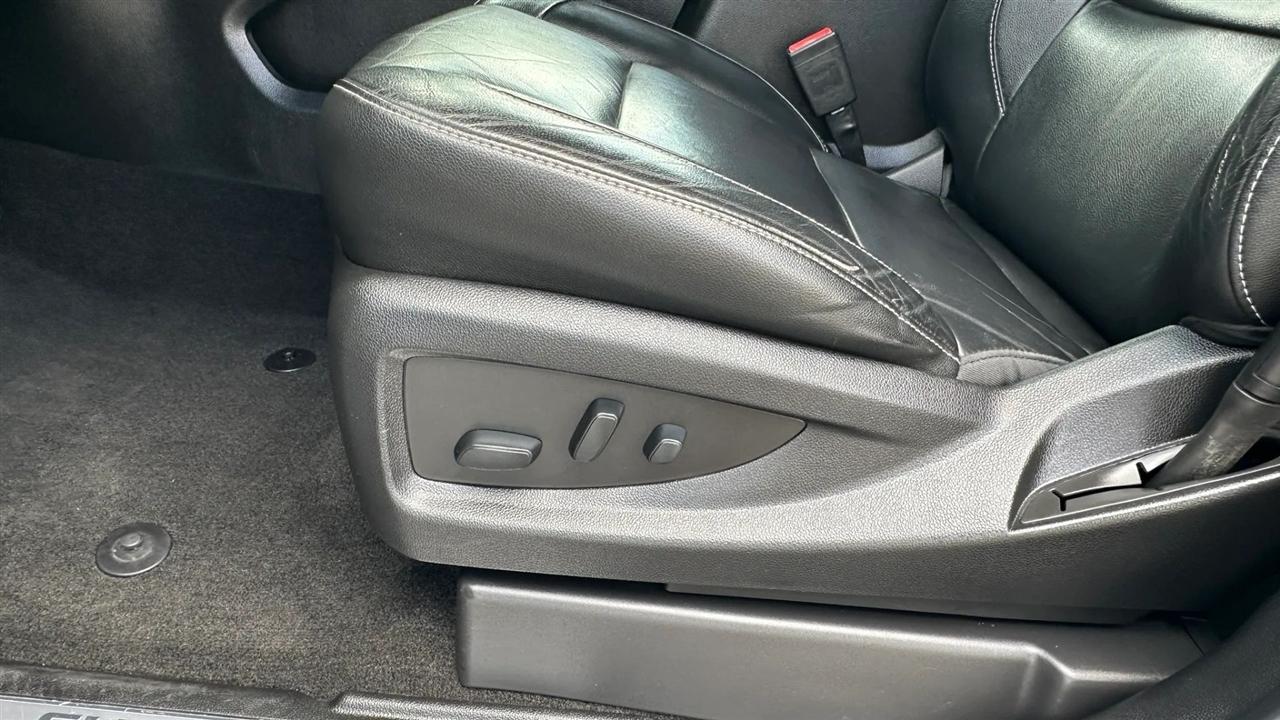 Chevrolet Suburban LT 4WD 2018