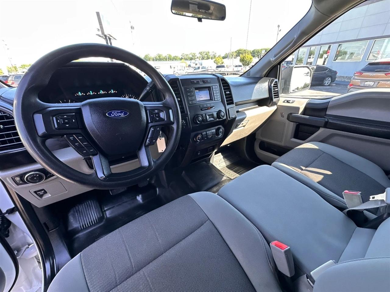 Ford F-150 XL SuperCrew 5.5-ft. Bed 4WD 2020