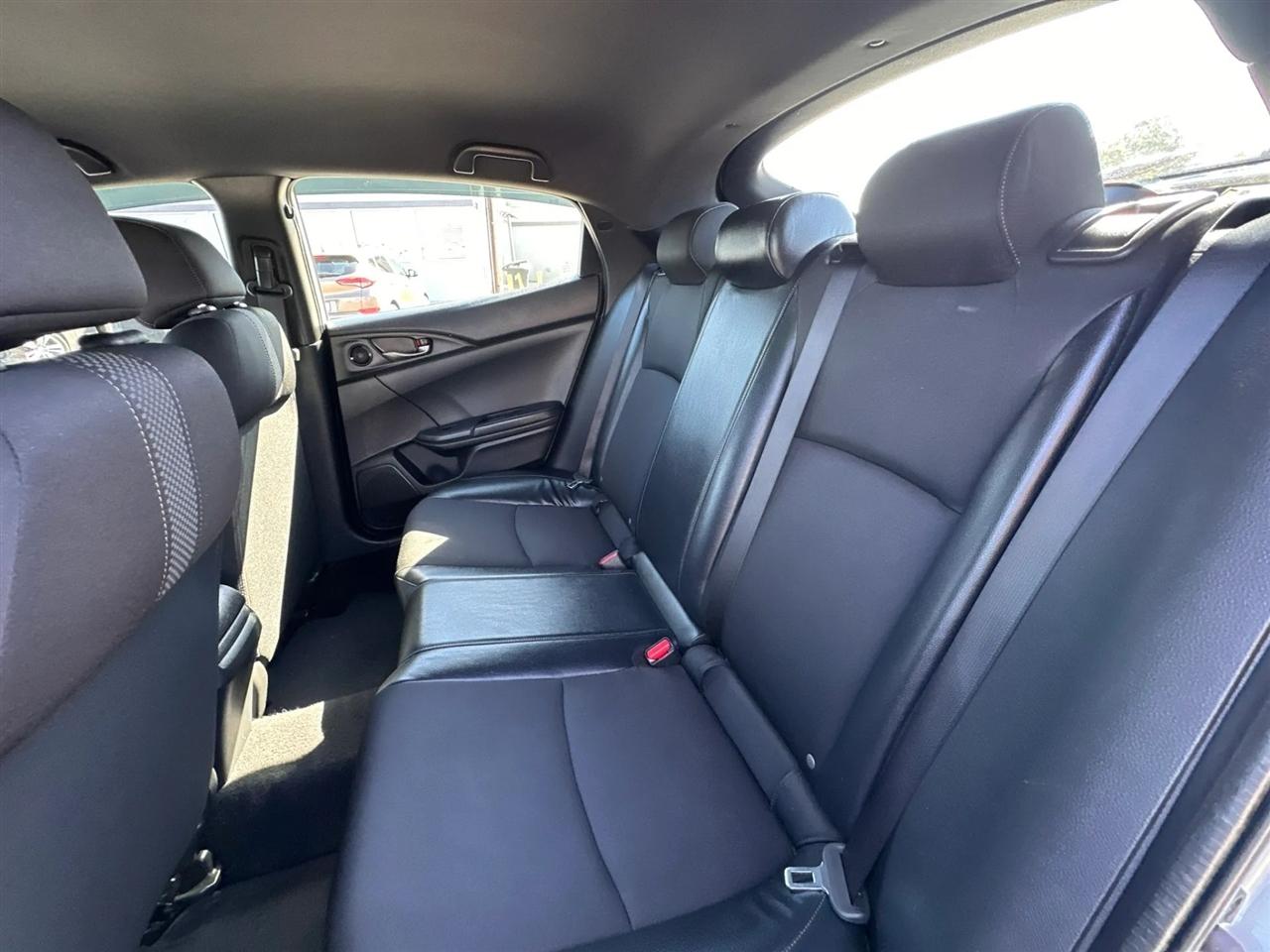 Honda Civic Sport Hatchback CVT 2020