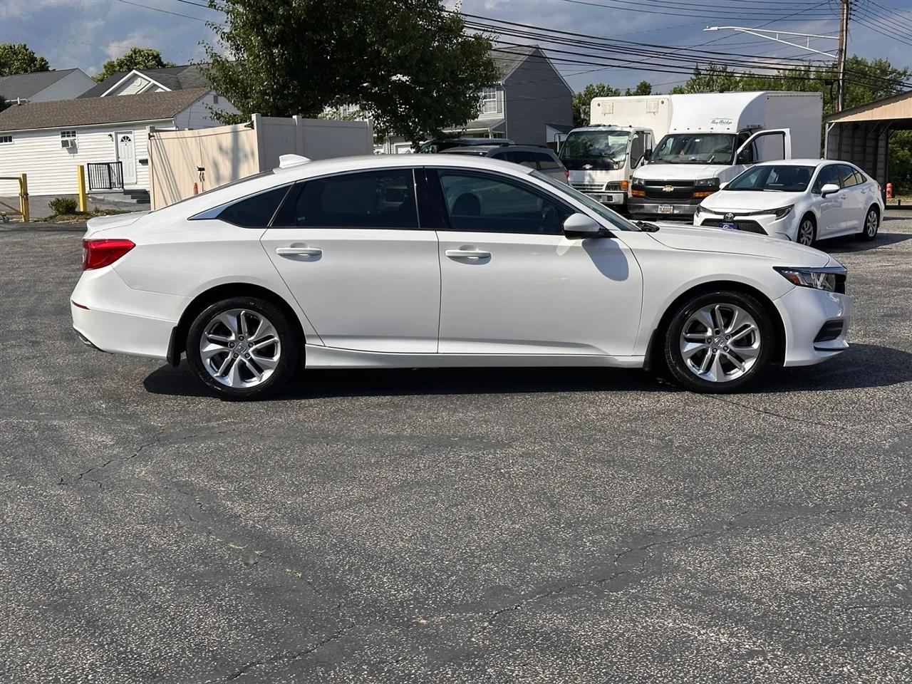 Honda Accord LX CVT 2019