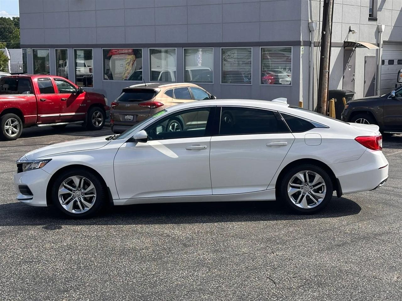 Honda Accord LX CVT 2019