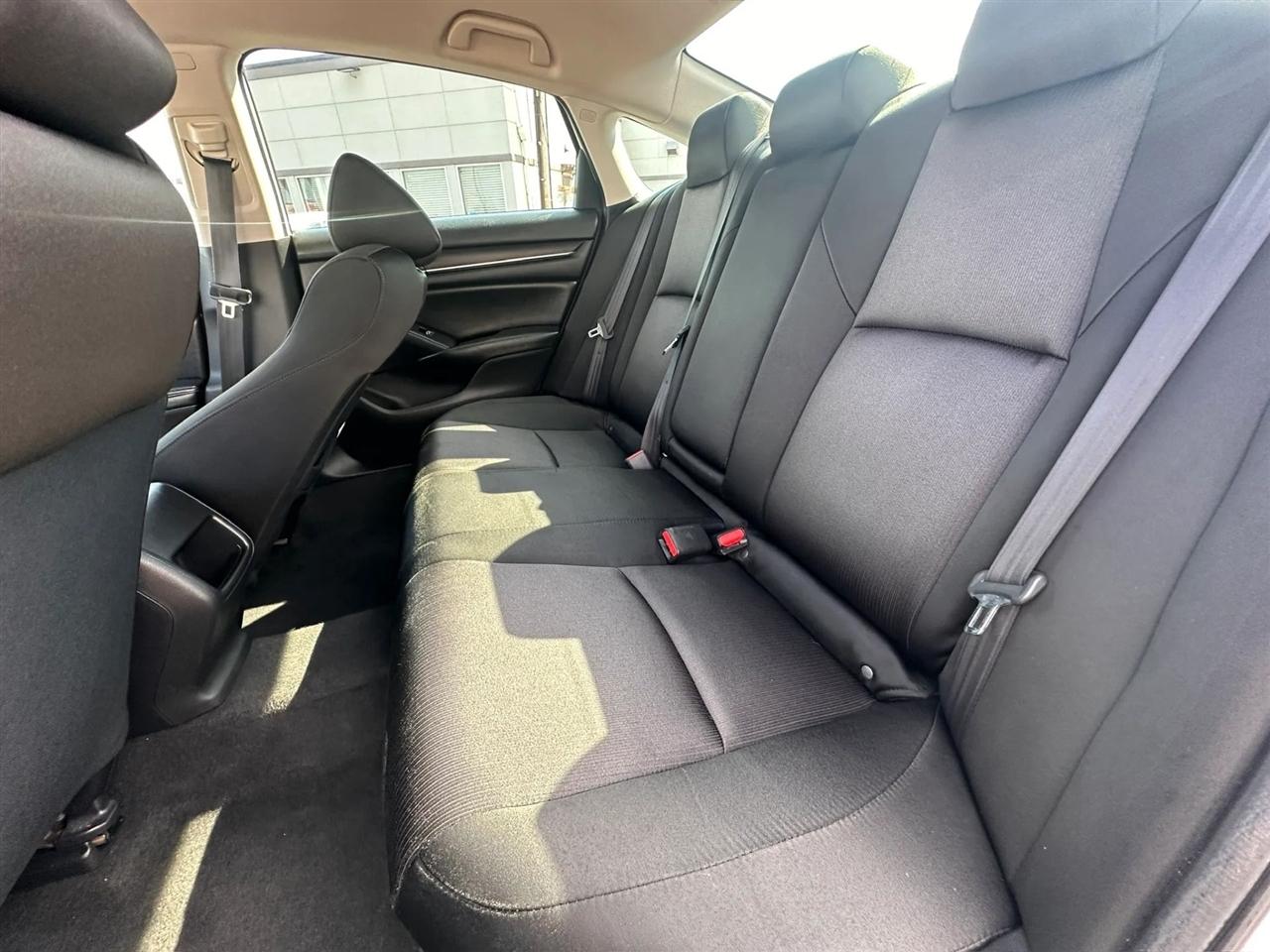 Honda Accord LX CVT 2019