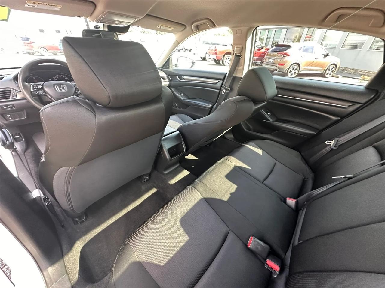 Honda Accord LX CVT 2019