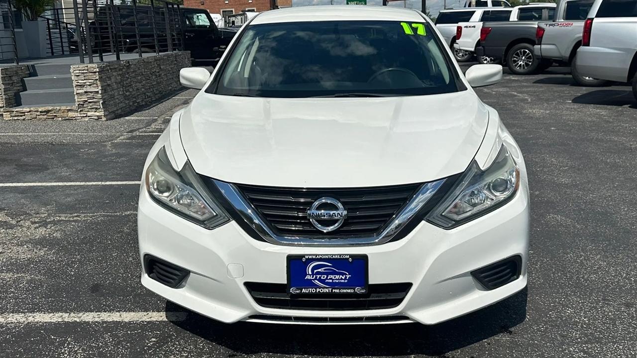 Nissan Altima 2.5 SV 2017