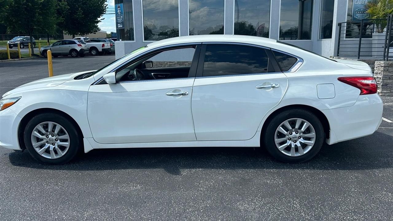 Nissan Altima 2.5 SV 2017