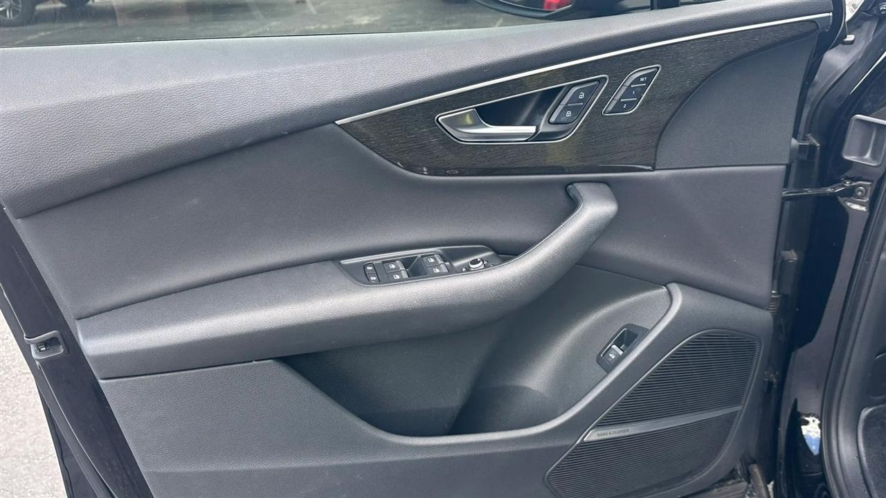 Audi Q7 Premium Plus 55 TFSI quattro 2021