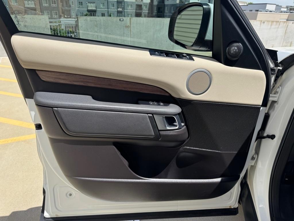 Land Rover Discovery HSE 2018