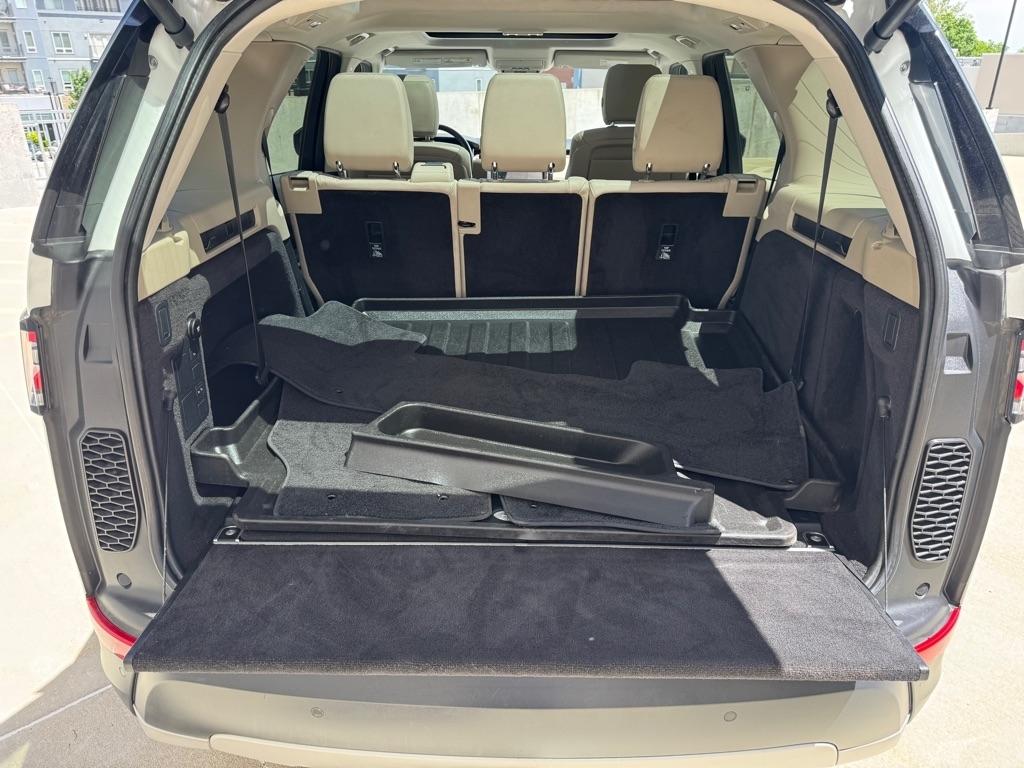 Land Rover Discovery HSE 2018