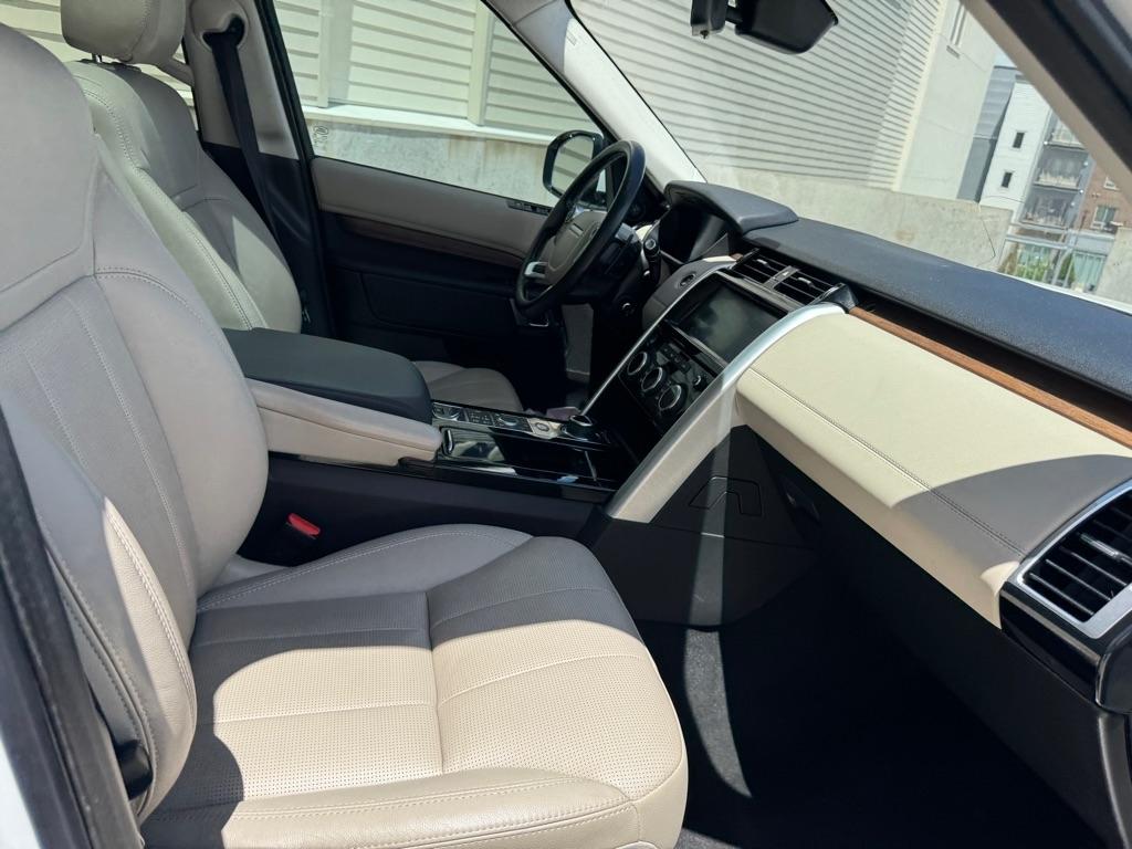 Land Rover Discovery HSE 2018