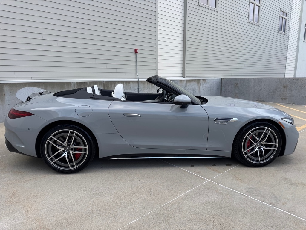 Mercedes-Benz SL-Class SL55 2023 Mercedes-Benz SL-Class SL55 2023