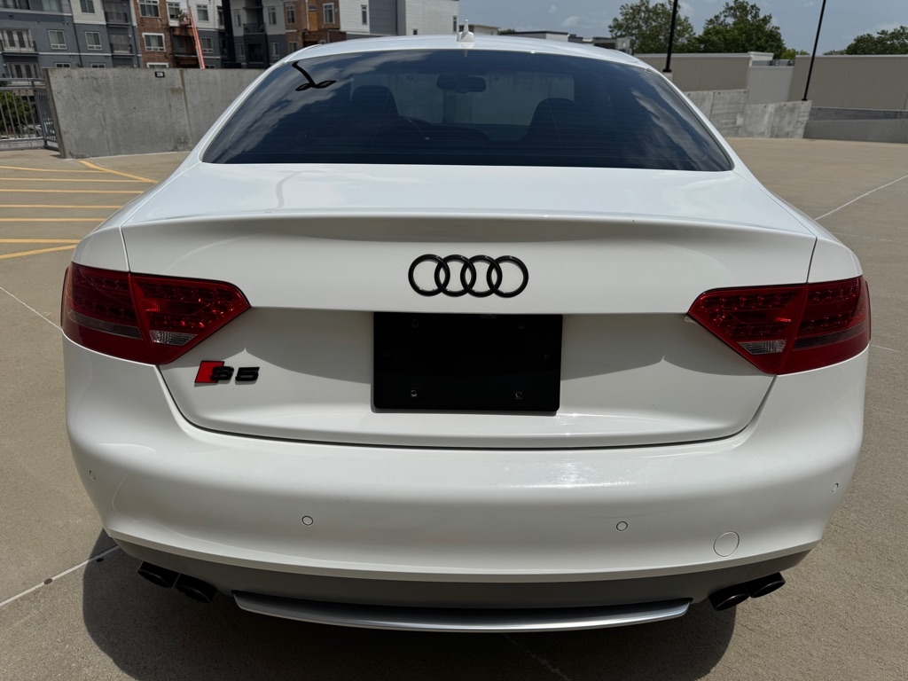 Audi S5 4.2 Coupe quattro Tiptronic 2012 Audi S5 4.2 Coupe quattro Tiptronic 2012