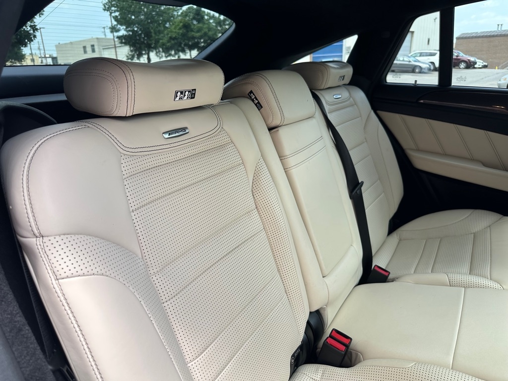 Mercedes-Benz GLE Class AMG GLEC63 S 4MATIC 2017 Mercedes-Benz GLE Class AMG GLEC63 S 4MATIC 2017
