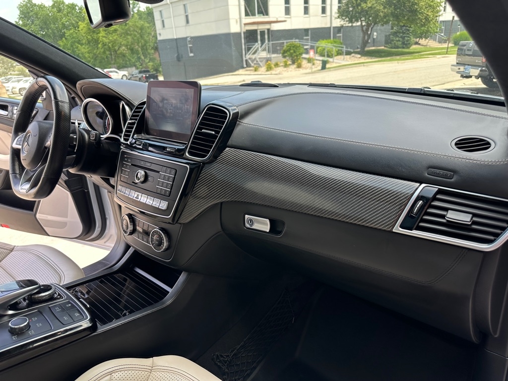 Mercedes-Benz GLE Class AMG GLEC63 S 4MATIC 2017 Mercedes-Benz GLE Class AMG GLEC63 S 4MATIC 2017