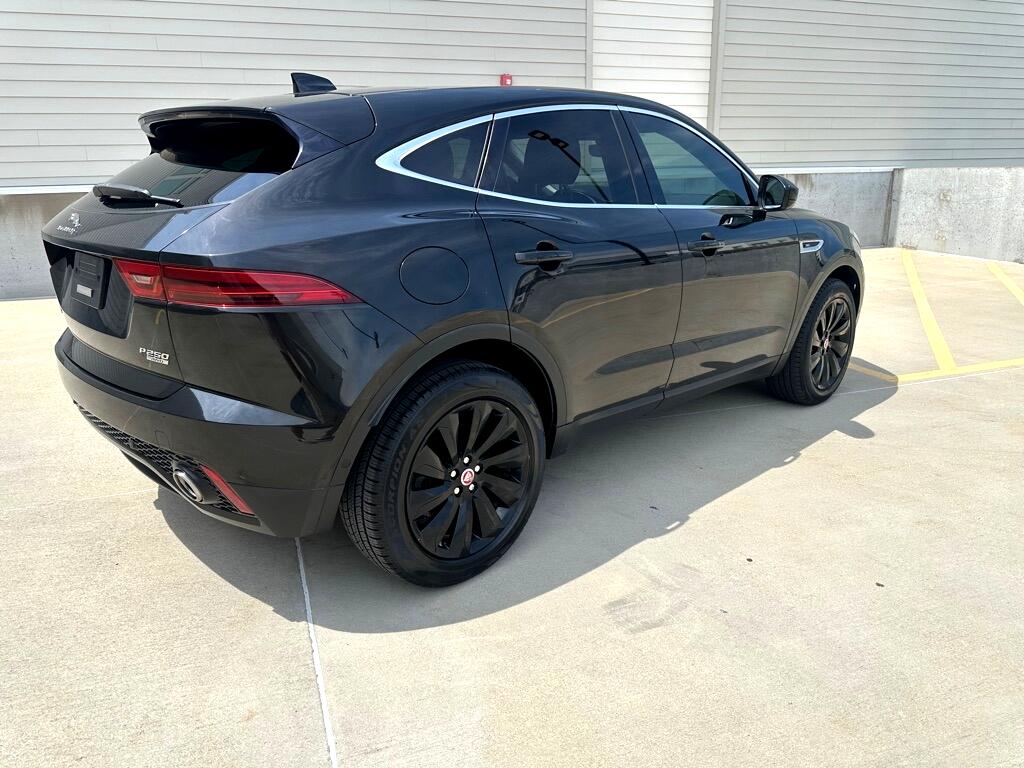 2018 Jaguar E-PACE SE photo 7