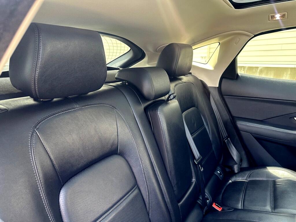 2018 Jaguar E-PACE SE photo 23
