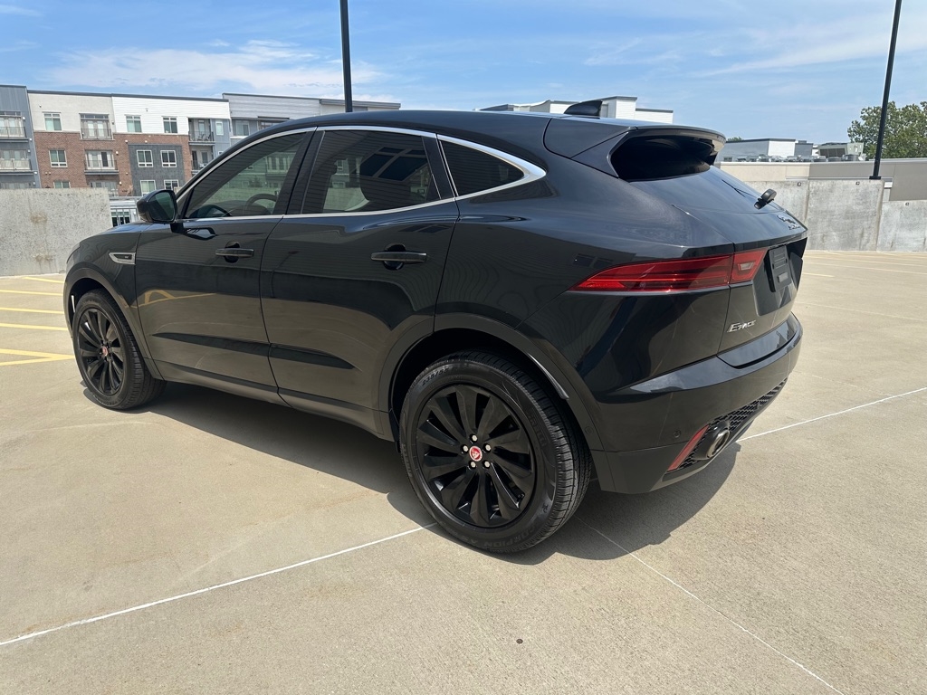Jaguar E-Pace SE 2018 Jaguar E-Pace SE 2018