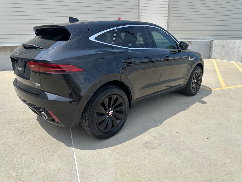 Jaguar E-Pace SE 2018 Jaguar E-Pace SE 2018