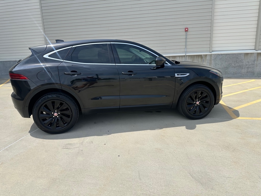 Jaguar E-Pace SE 2018 Jaguar E-Pace SE 2018