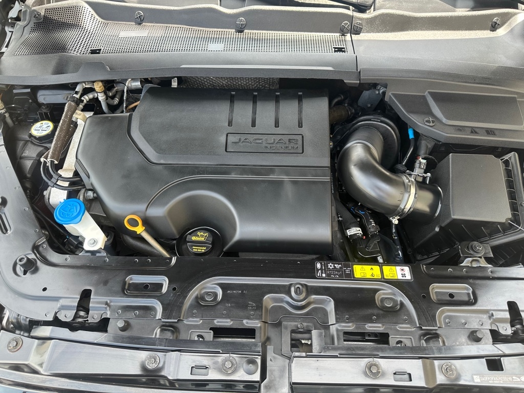 Jaguar E-Pace SE 2018 Jaguar E-Pace SE 2018