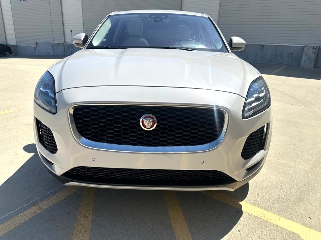 2020 Jaguar E-PACE SE photo 2