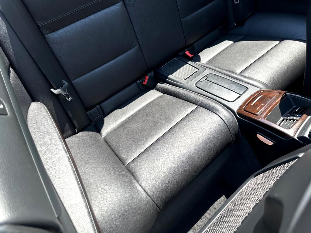 2011 Bmw 335i 3-Series photo 19