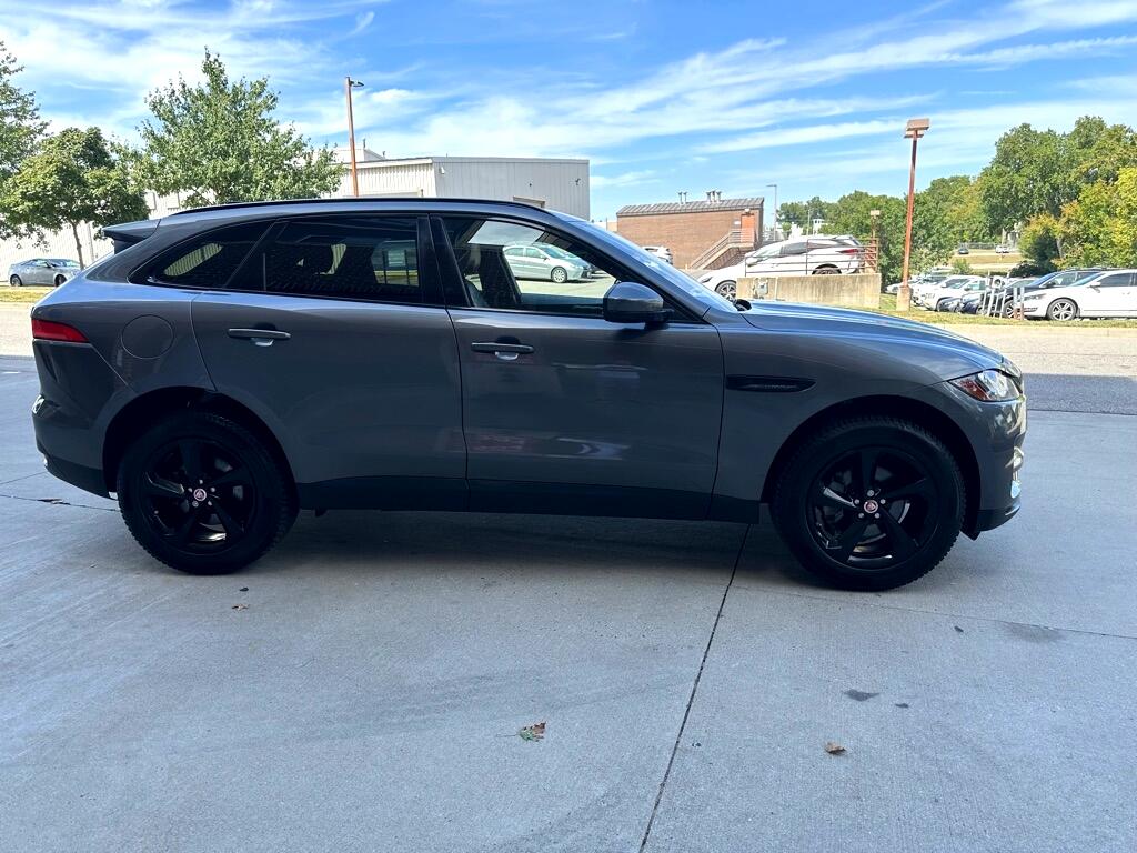 2018 Jaguar F-PACE Premium photo 8