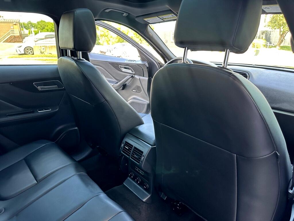 2018 Jaguar F-PACE Premium photo 19