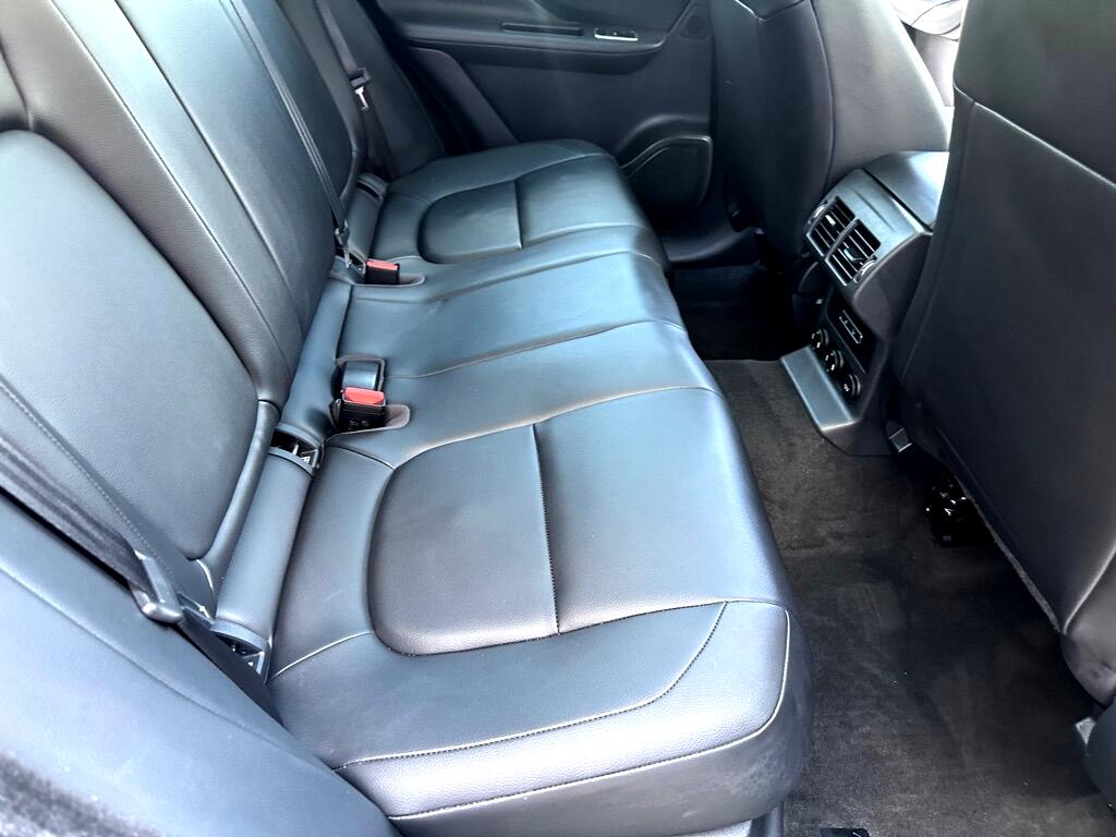 2018 Jaguar F-PACE Premium photo 20