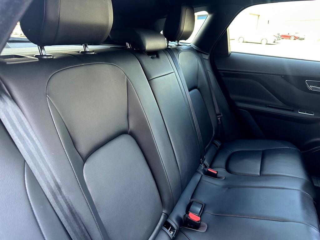 2018 Jaguar F-PACE Premium photo 21