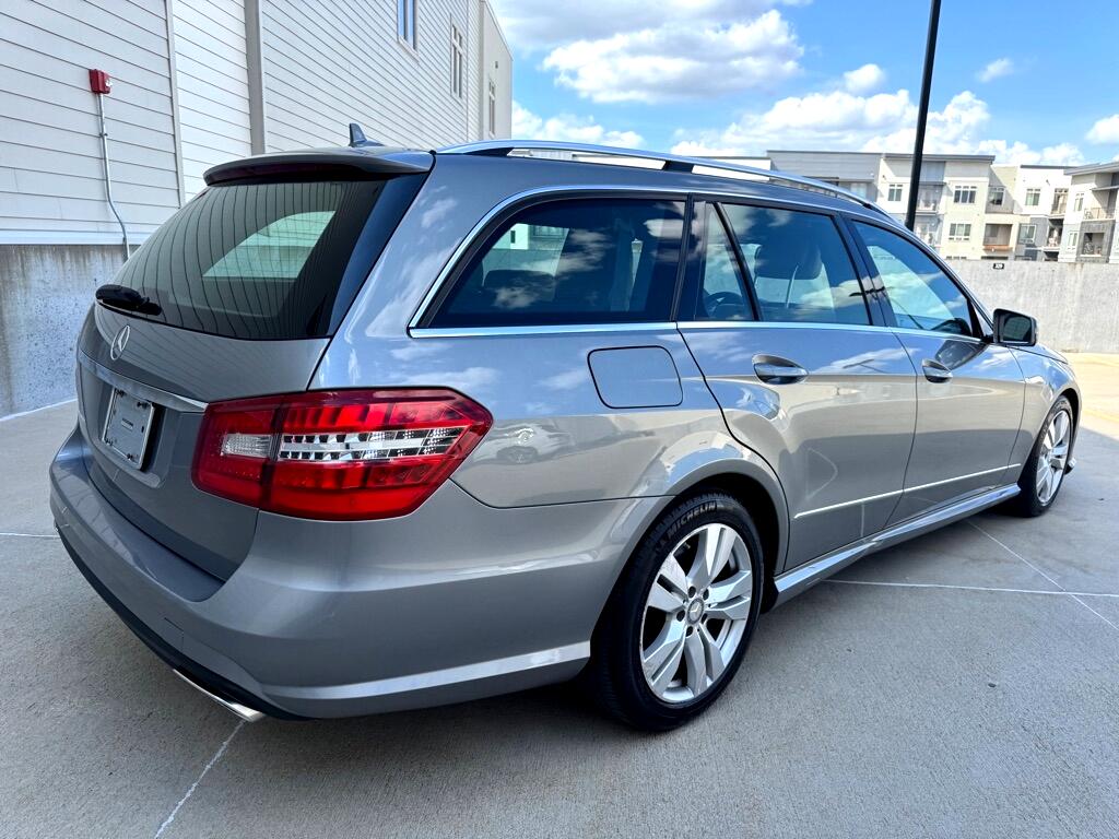 2011 Mercedes Benz E Wagon 4MATIC photo 2