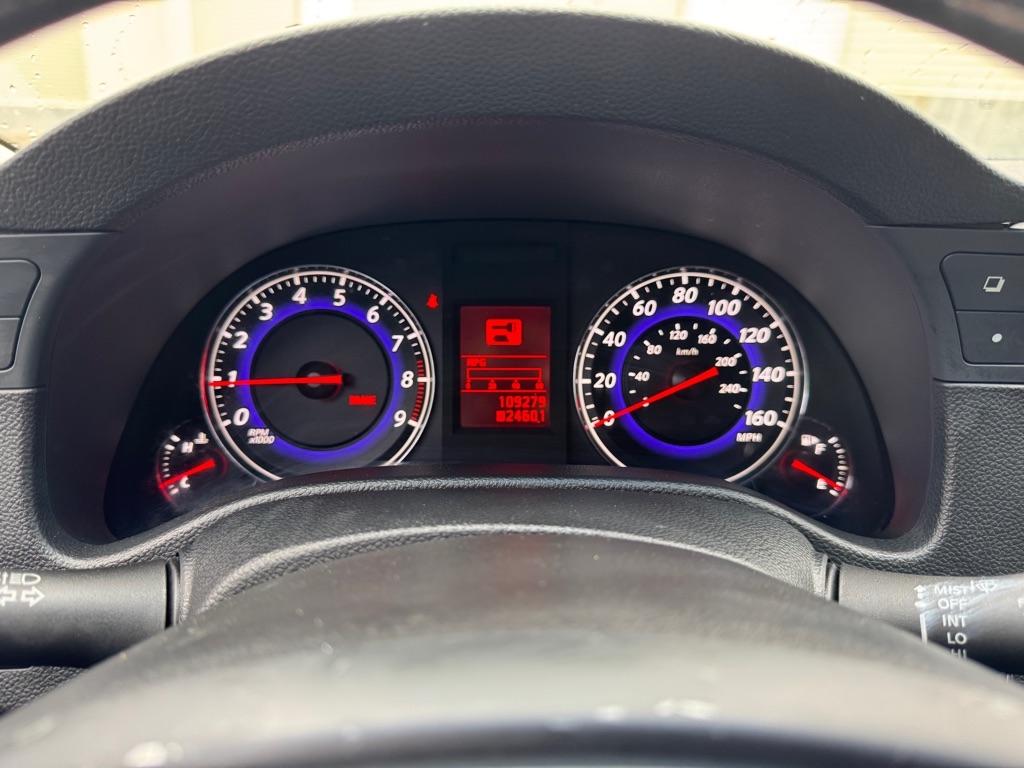 Infiniti G37 Base 2008