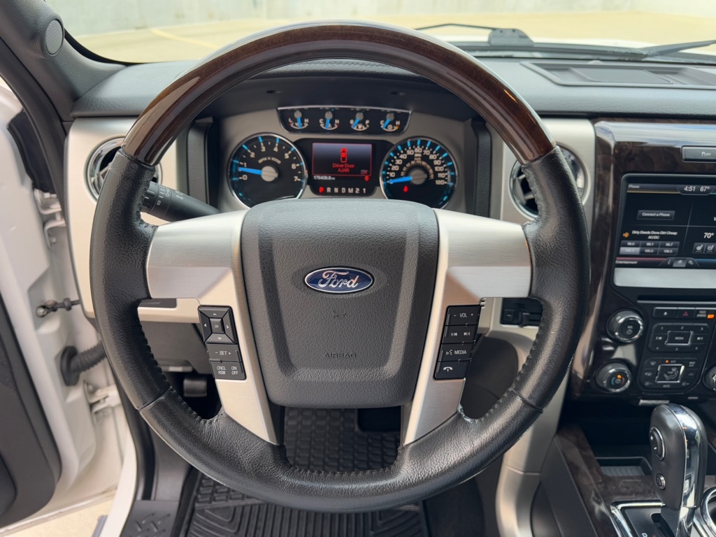 Ford F-150 XL SuperCrew 5.5-ft. Bed 2WD 2014