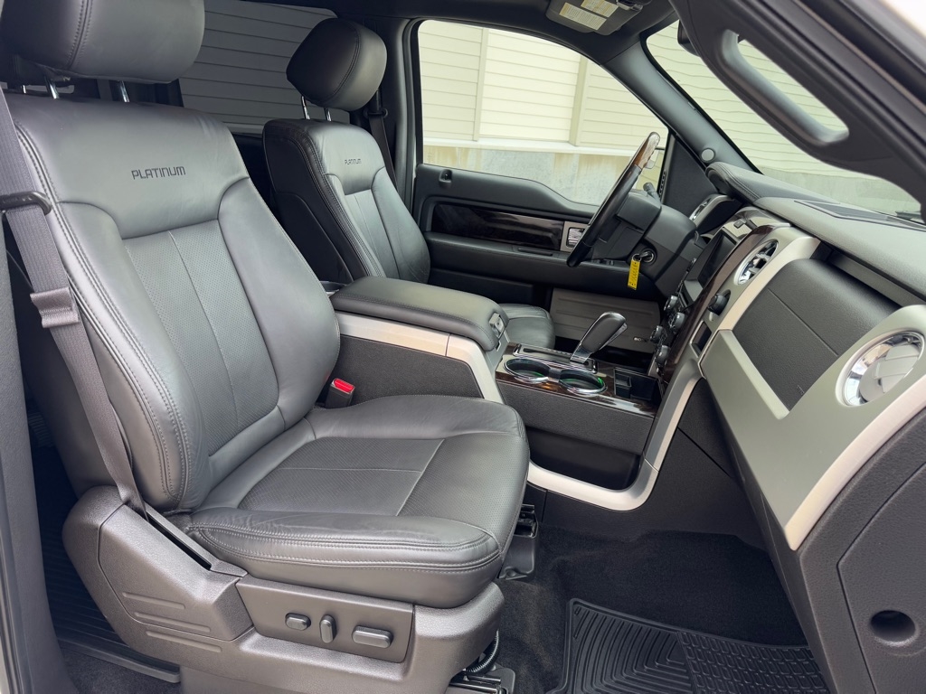 Ford F-150 XL SuperCrew 5.5-ft. Bed 2WD 2014