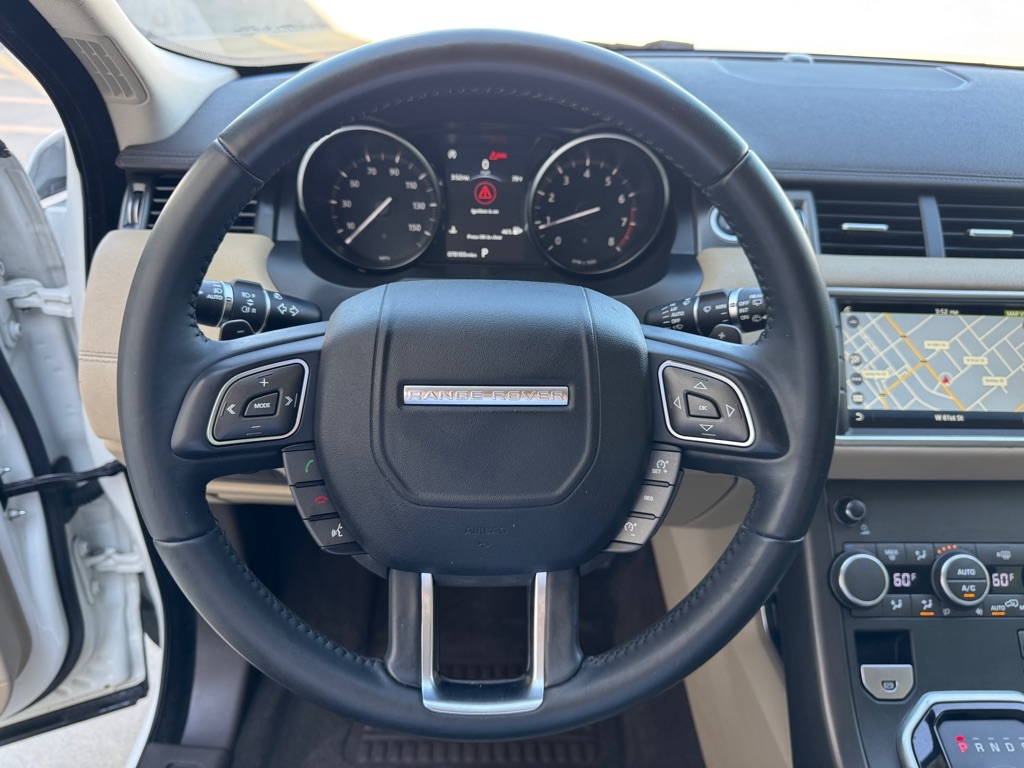 2018 Land Rover Range Rover Evoque SE photo 13