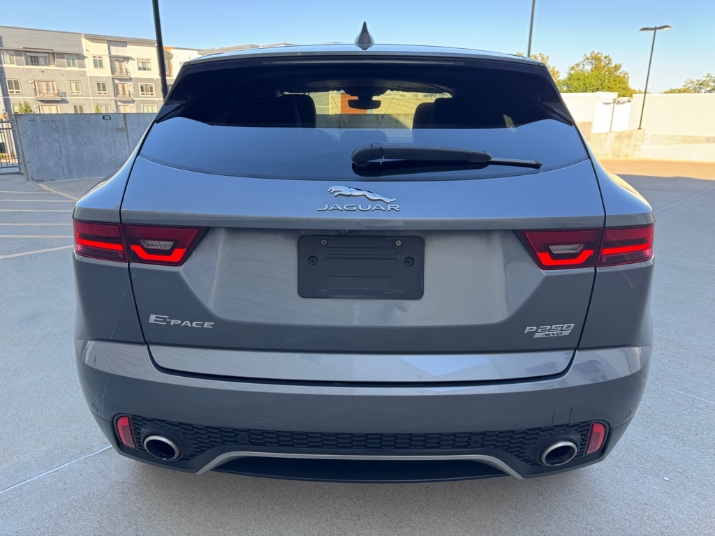 2019 Jaguar E-PACE S photo 4