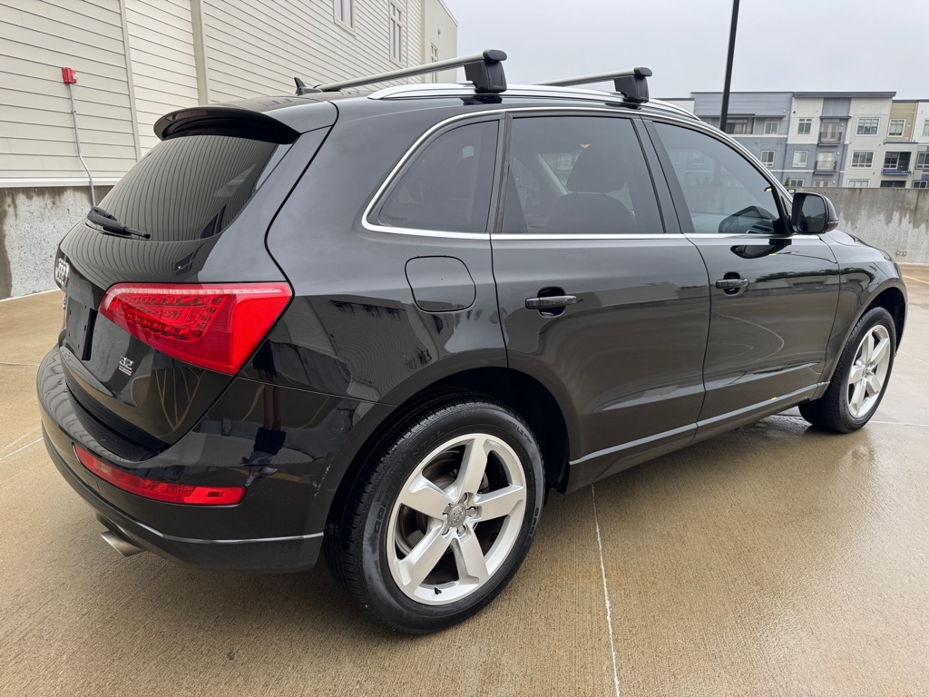 2010 Audi Q5 3.2 Premium photo 2