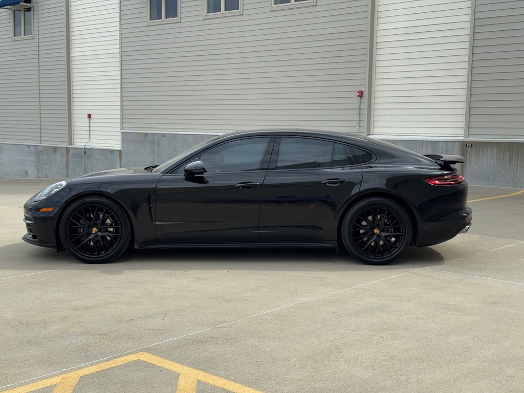 Porsche Panamera Base 2020