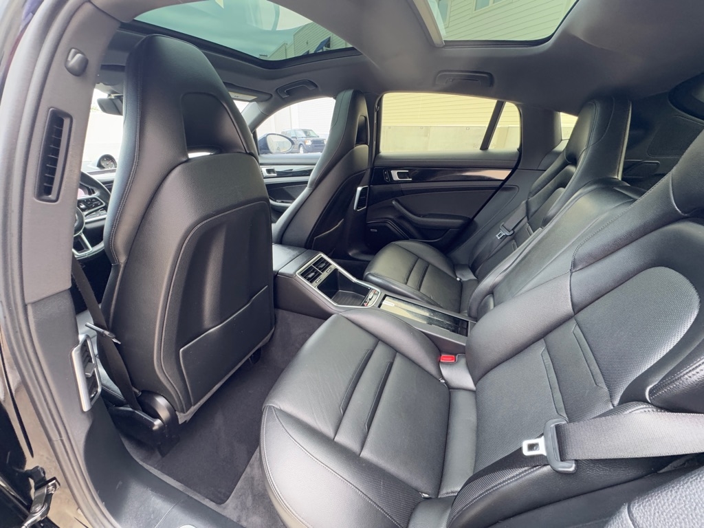 Porsche Panamera Base 2020