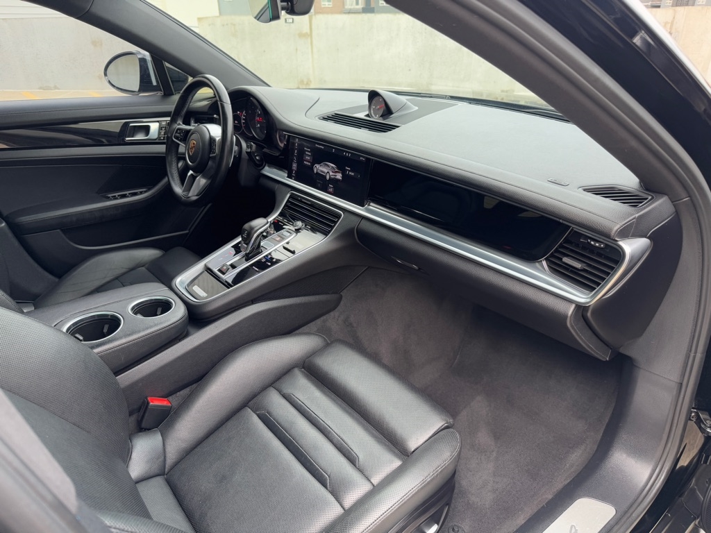 Porsche Panamera Base 2020