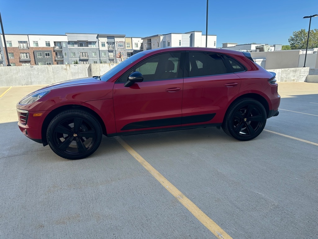 2017 Porsche Macan GTS photo 4