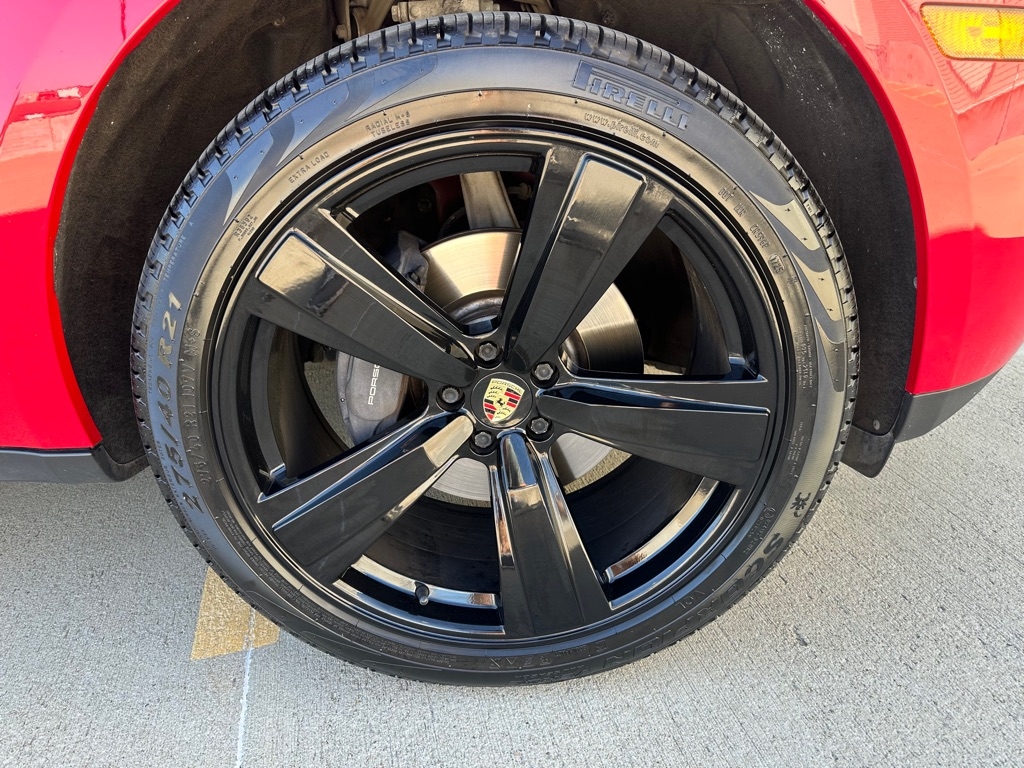 2017 Porsche Macan GTS photo 11