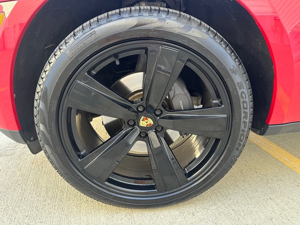 2017 Porsche Macan GTS photo 12